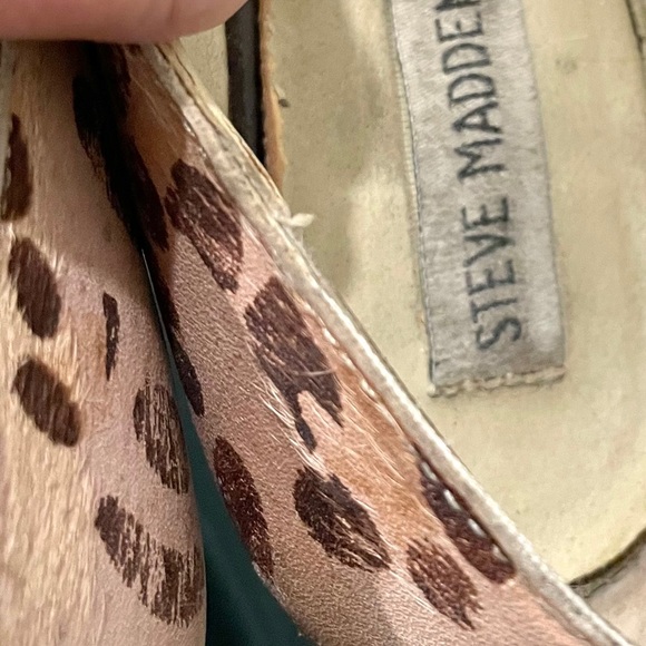 Steve Madden Calf-hair Leopard Print Wedges - Picture 4 of 4